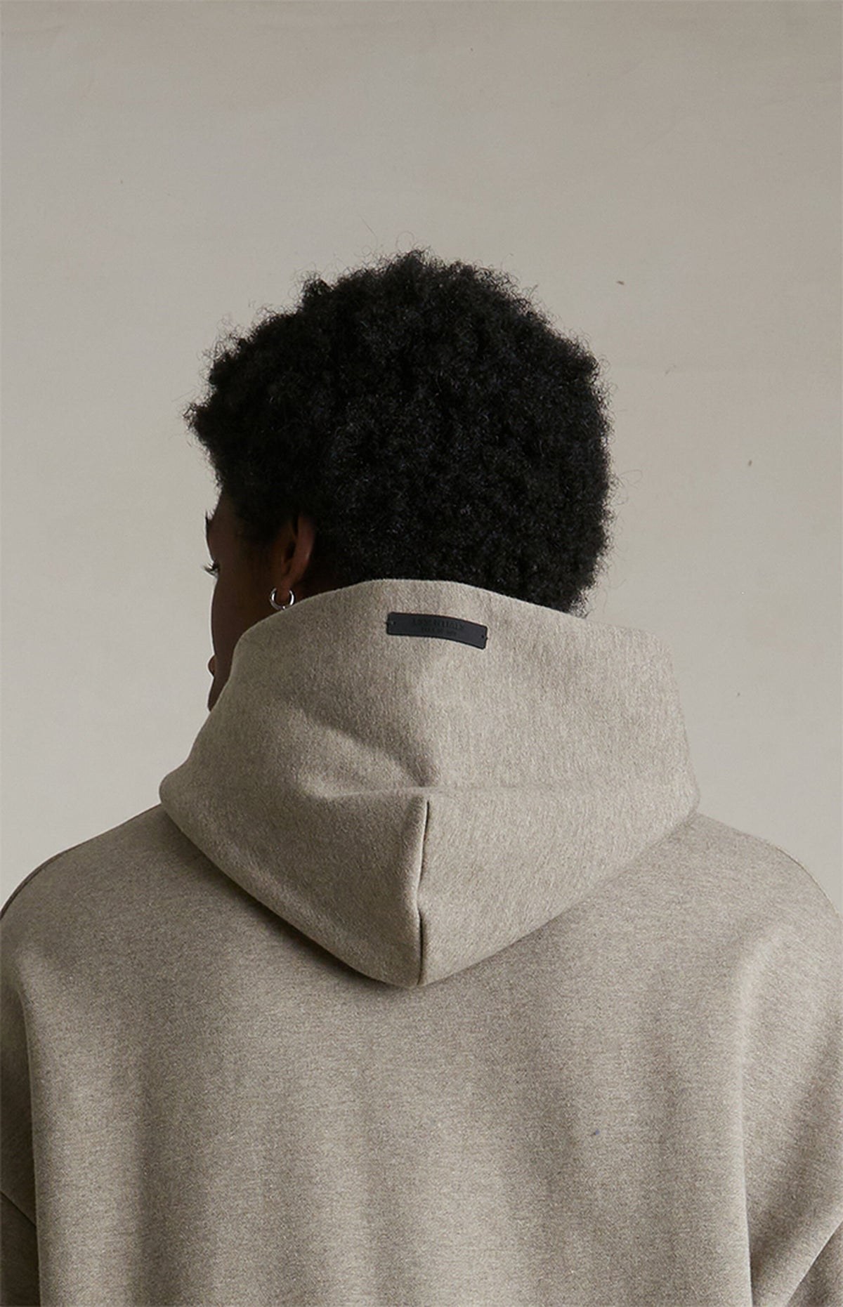 Essentials Hoodie “Heather Gray” (FW24) – תמונה 5