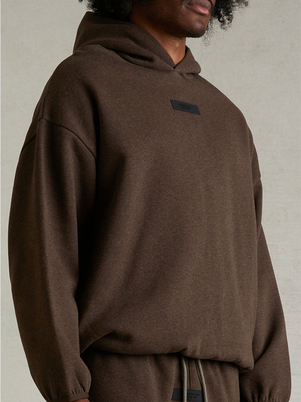 Essentials Hoodie “Heather Wood” (SS24) – תמונה 5